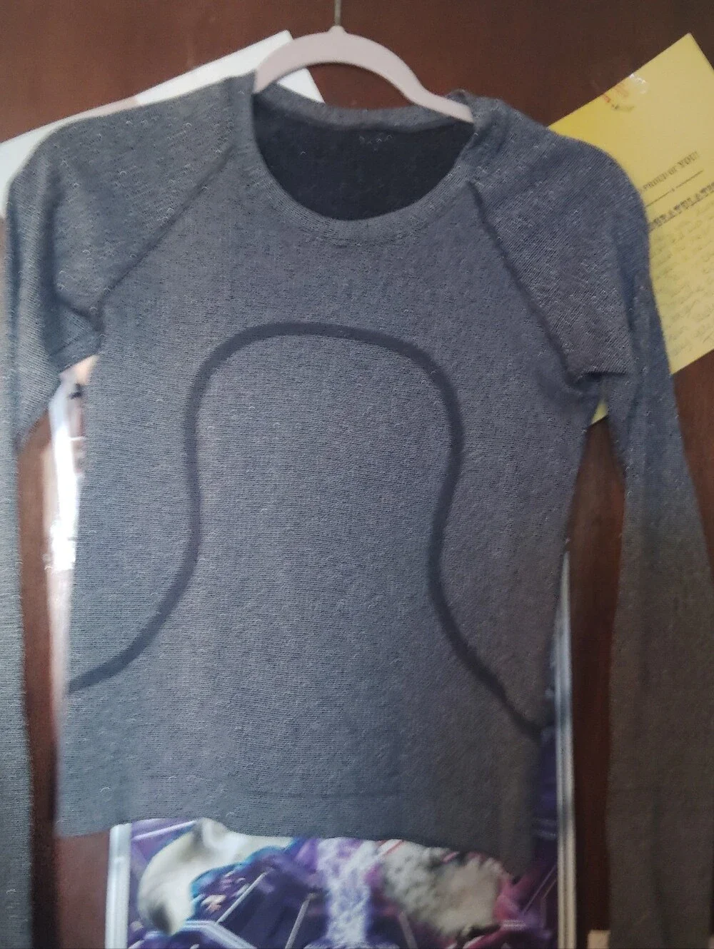 LULULEMON ATHLETICA Swiftly Tech Long Sleeve Top - Size 4